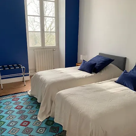 Gite Des Oiseaux 3 Chambres Holiday home Saint-Antoine-de-Ficalba